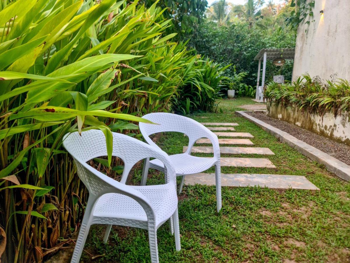 Sahasna Vila Unawatuna Exterior foto